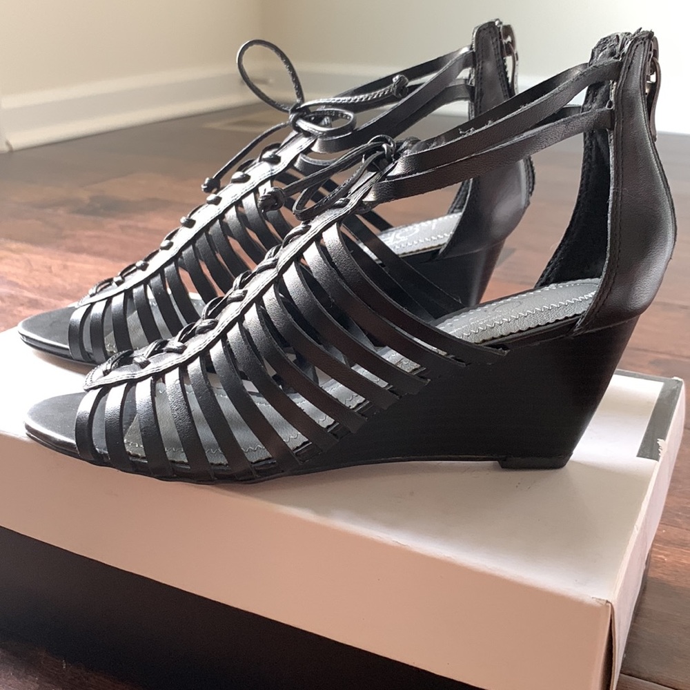 NIB LOFT Black Franca Leather Lace-Up Caged Wedge Size 6.5